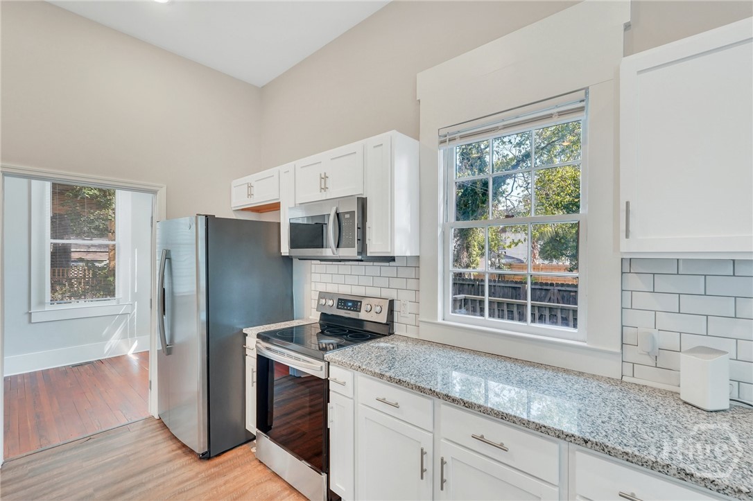 309 West 33rd Street Savannah, GA 31401 - Photo 10 of 35