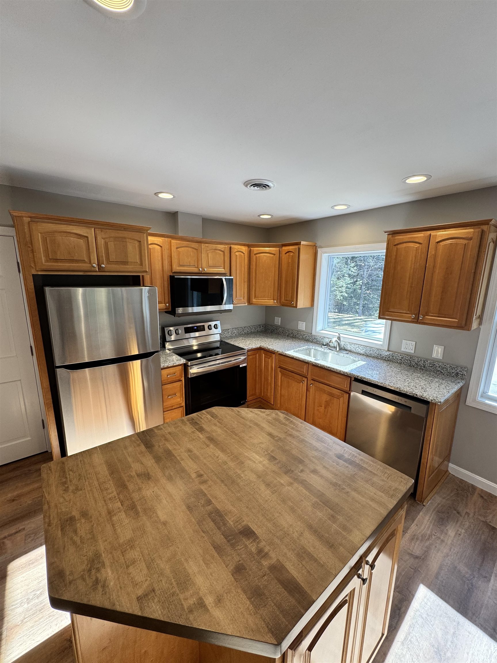 437 Winter Road Madison, NH 03875 - Photo 14 of 31