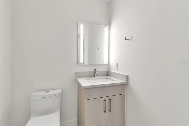 $2,425,000 | 1542 4th Street, Unit 210, Sarasota, FL 34236