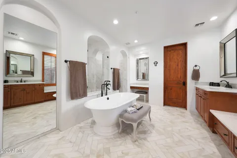 $3,490,000 | 19901 North 97th Street, Scottsdale, AZ 85255