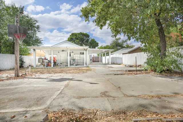 $379,000 | 3704 Willow Street, Sacramento, CA 95838