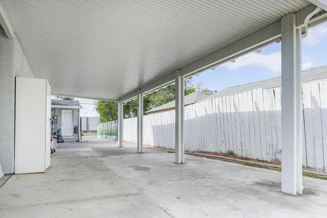 $379,000 | 3704 Willow Street, Sacramento, CA 95838