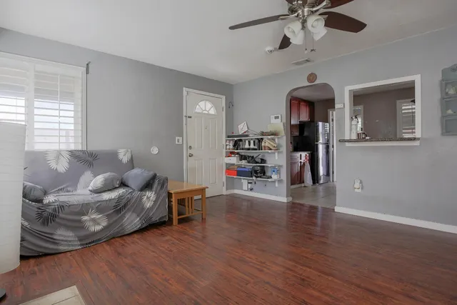 $379,000 | 3704 Willow Street, Sacramento, CA 95838