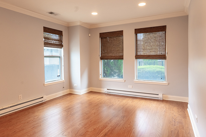 955 West 37th Street, Unit 8 Chicago, IL 60609 - Photo 11 of 26