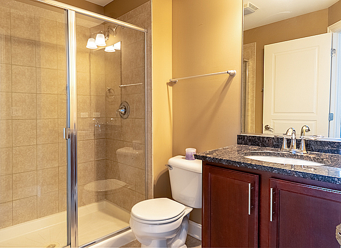 955 West 37th Street, Unit 8 Chicago, IL 60609 - Photo 13 of 26