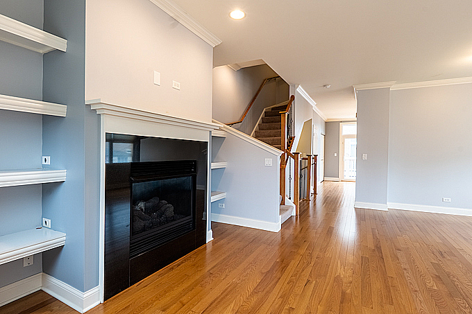 955 West 37th Street, Unit 8 Chicago, IL 60609 - Photo 6 of 26