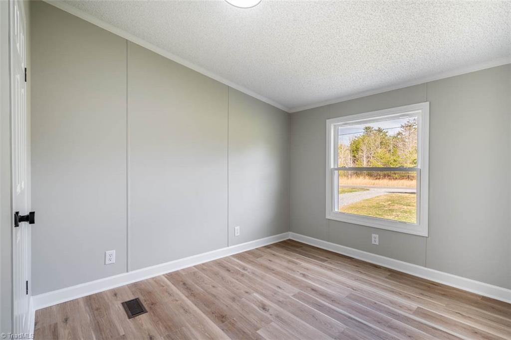 4824 Patillo Church Road Burlington, NC 27217 - Photo 13 of 37 Gallery Image 13