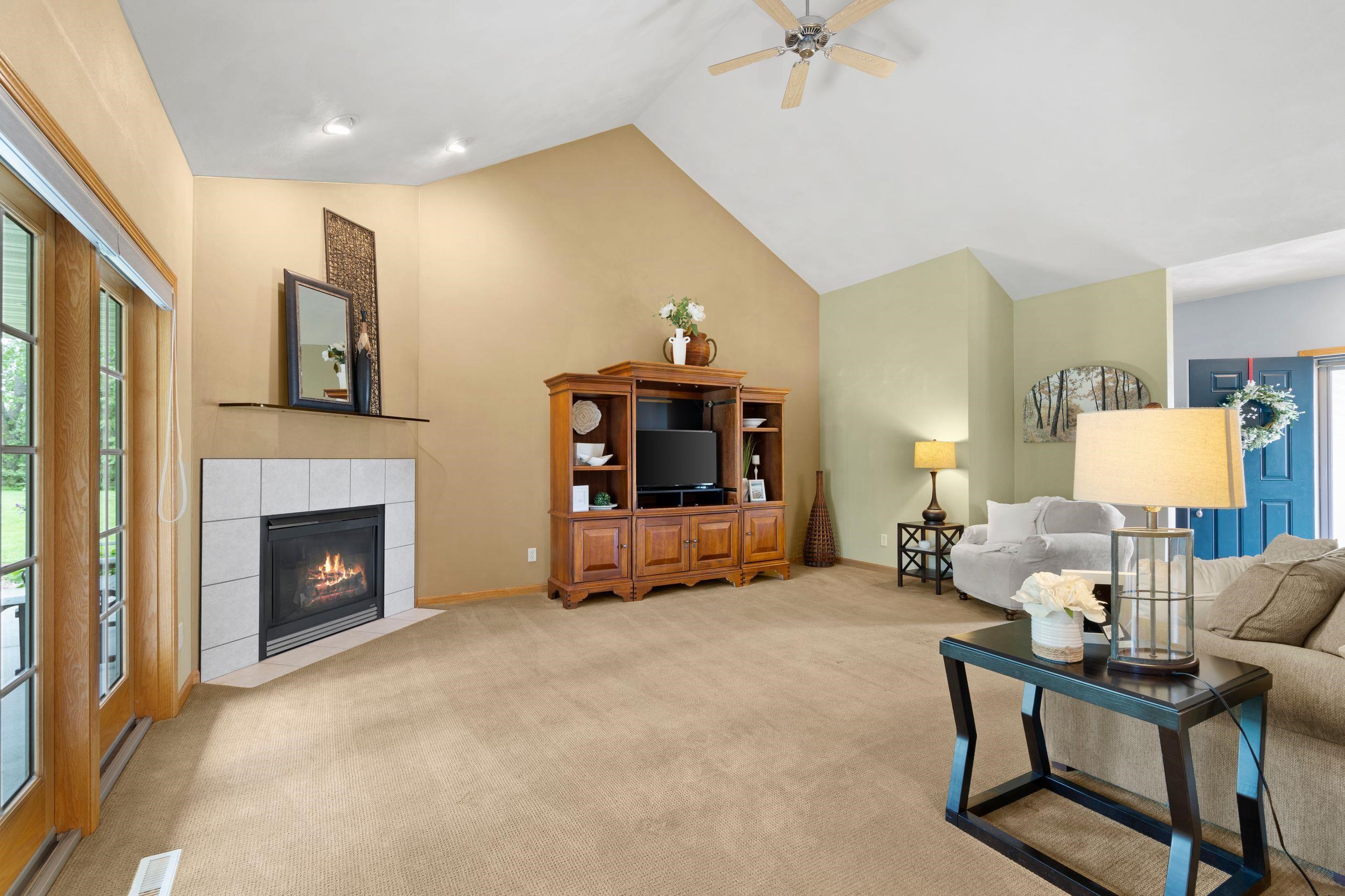 3700 Hampton Court Appleton, WI 54915 - Photo 19 of 53
