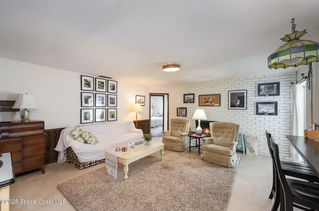 $3,950 | 419 St Georges Court, Satellite Beach, FL 32937