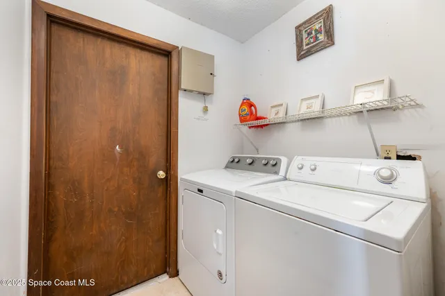 $3,950 | 419 St Georges Court, Satellite Beach, FL 32937