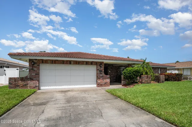 $3,950 | 419 St Georges Court, Satellite Beach, FL 32937