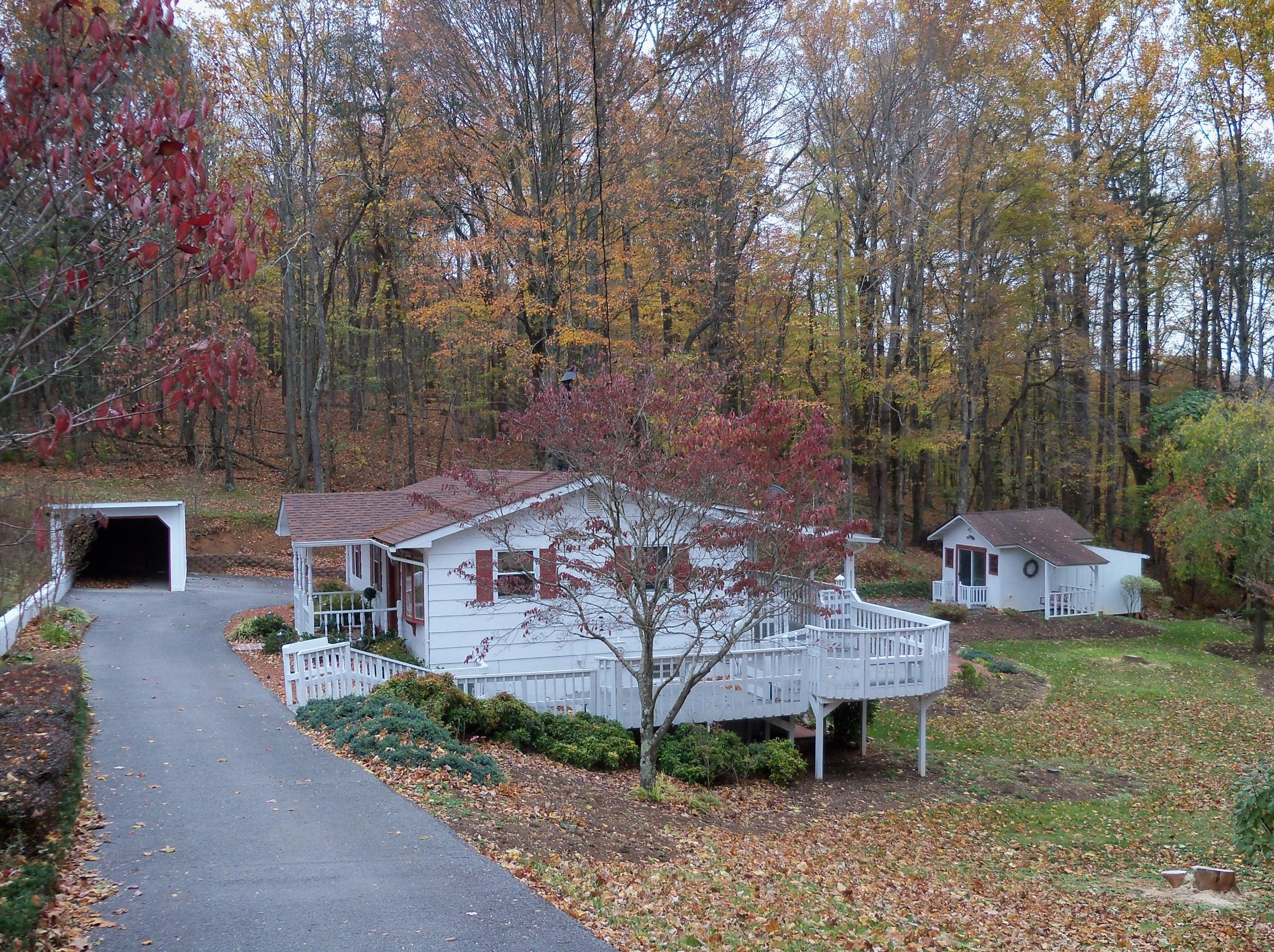 450 Winding Way Road Boones Mill, VA 24065 - Photo 24 of 25 Paved Drive