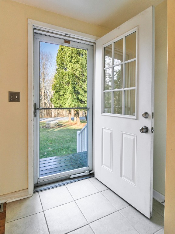 580 Dutchtown Road Owego, NY 13827 - Photo 7 of 43