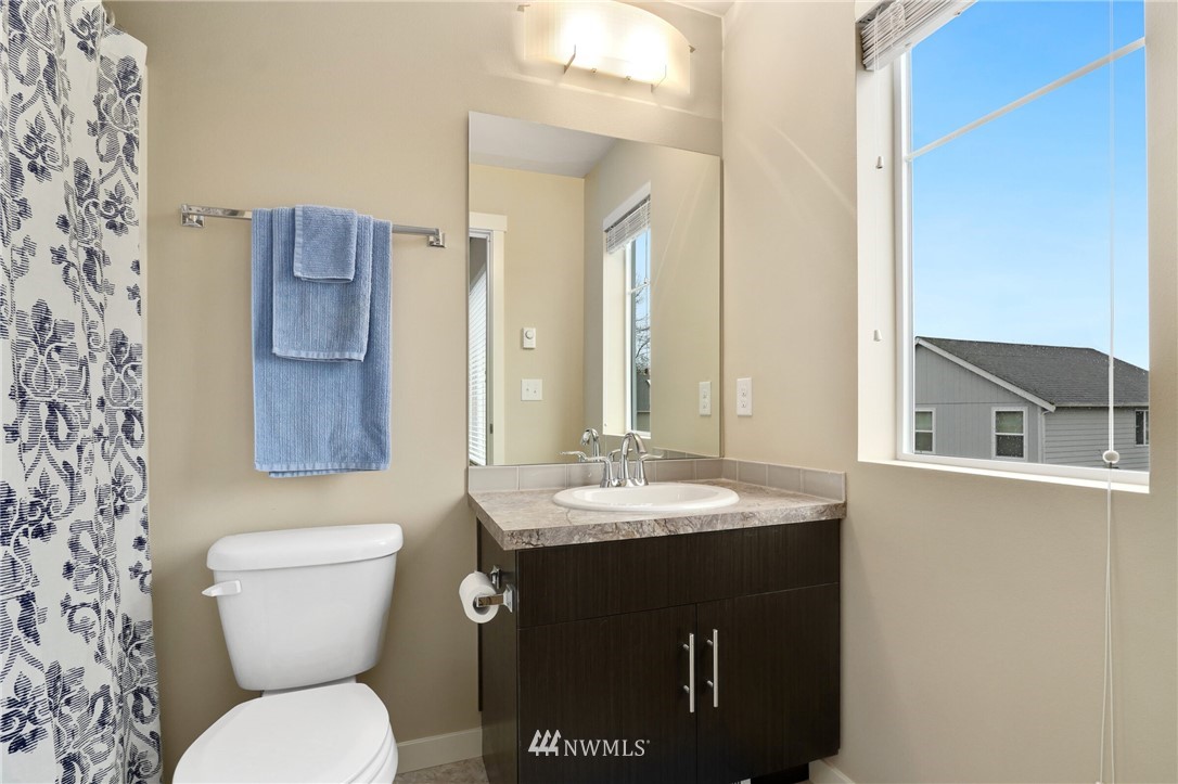 4326 Northeast 3rd Street Renton, WA 98059 - Photo 18 of 22