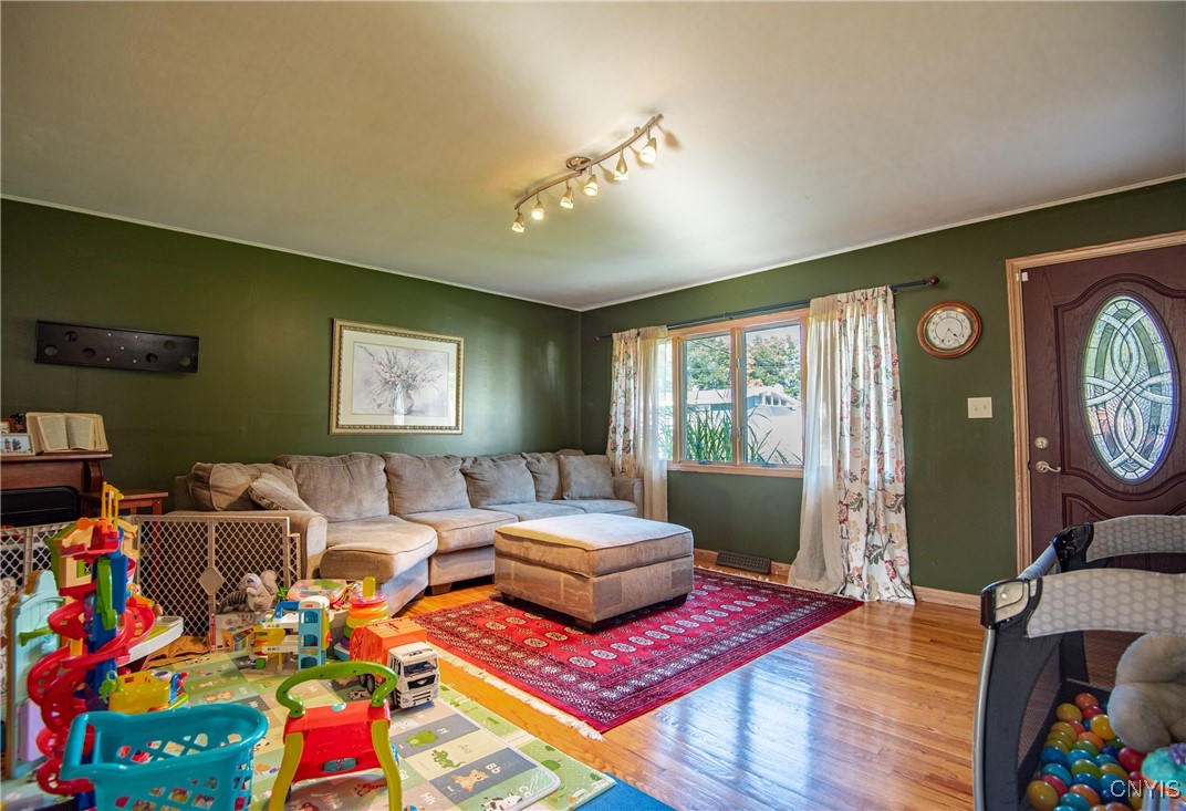 233 Dale Road Rome, NY 13440 - Photo 9 of 27