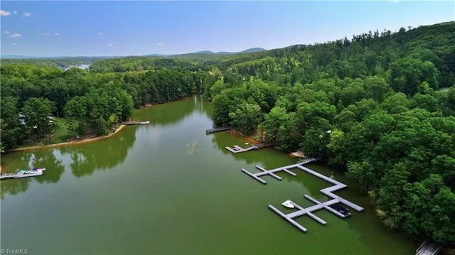 $54,900 | 1996 Sierra Trace Road, Denton, NC 27239