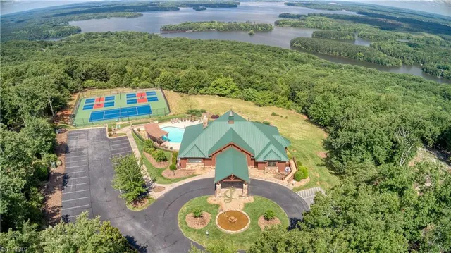 $54,900 | 1996 Sierra Trace Road, Denton, NC 27239