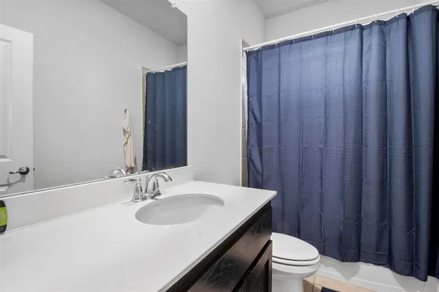 $2,300 | 1412 Green Leaf Drive, Little Elm, TX 76227