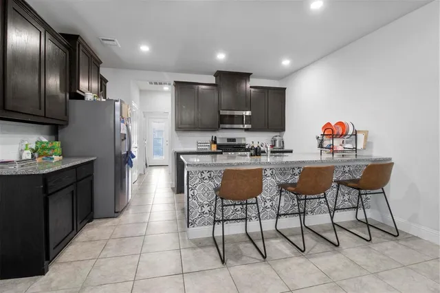 $2,300 | 1412 Green Leaf Drive, Little Elm, TX 76227