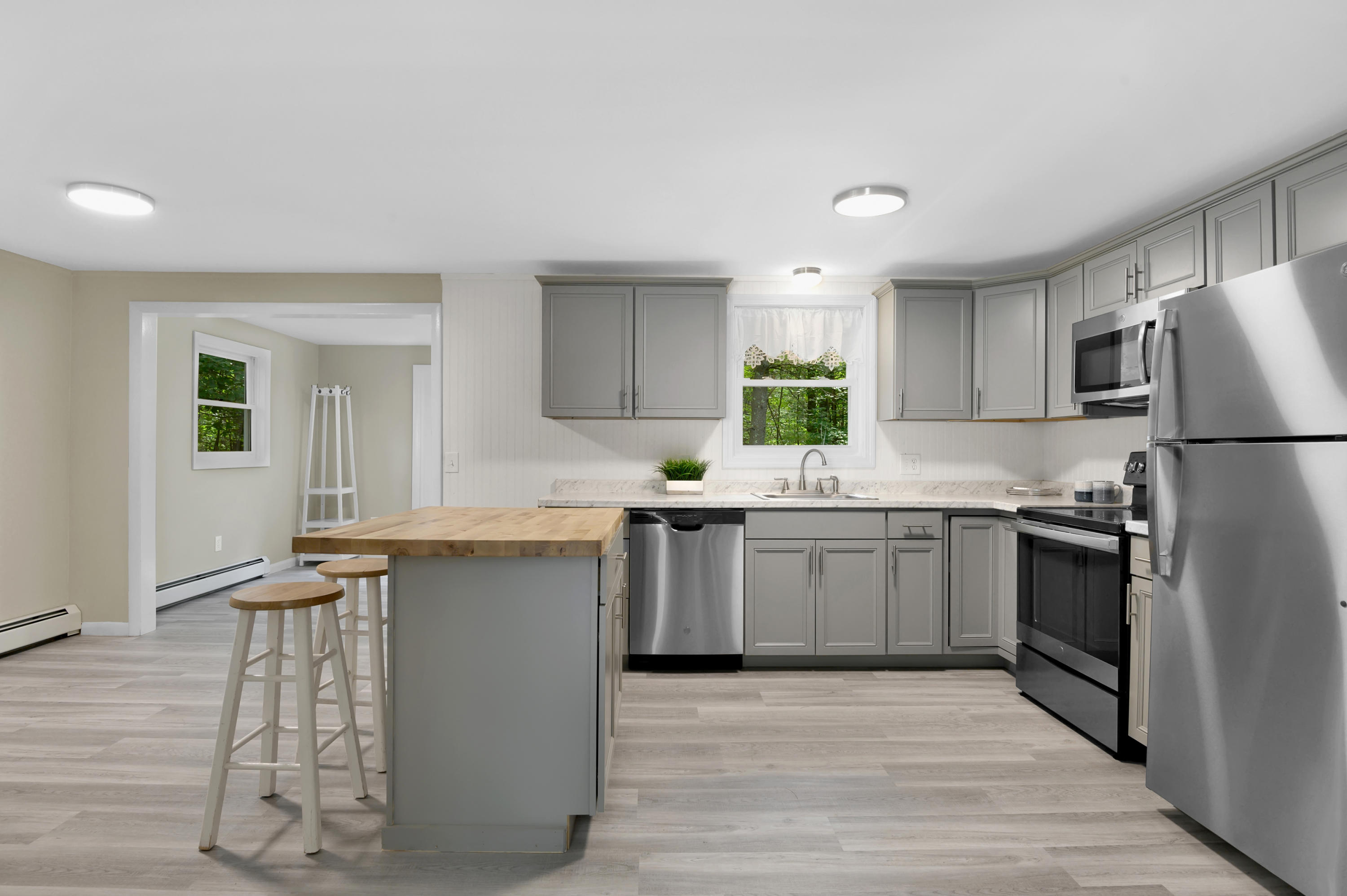 284 County Road Gorham, ME 04038 - Photo 4 of 22 284_county-6