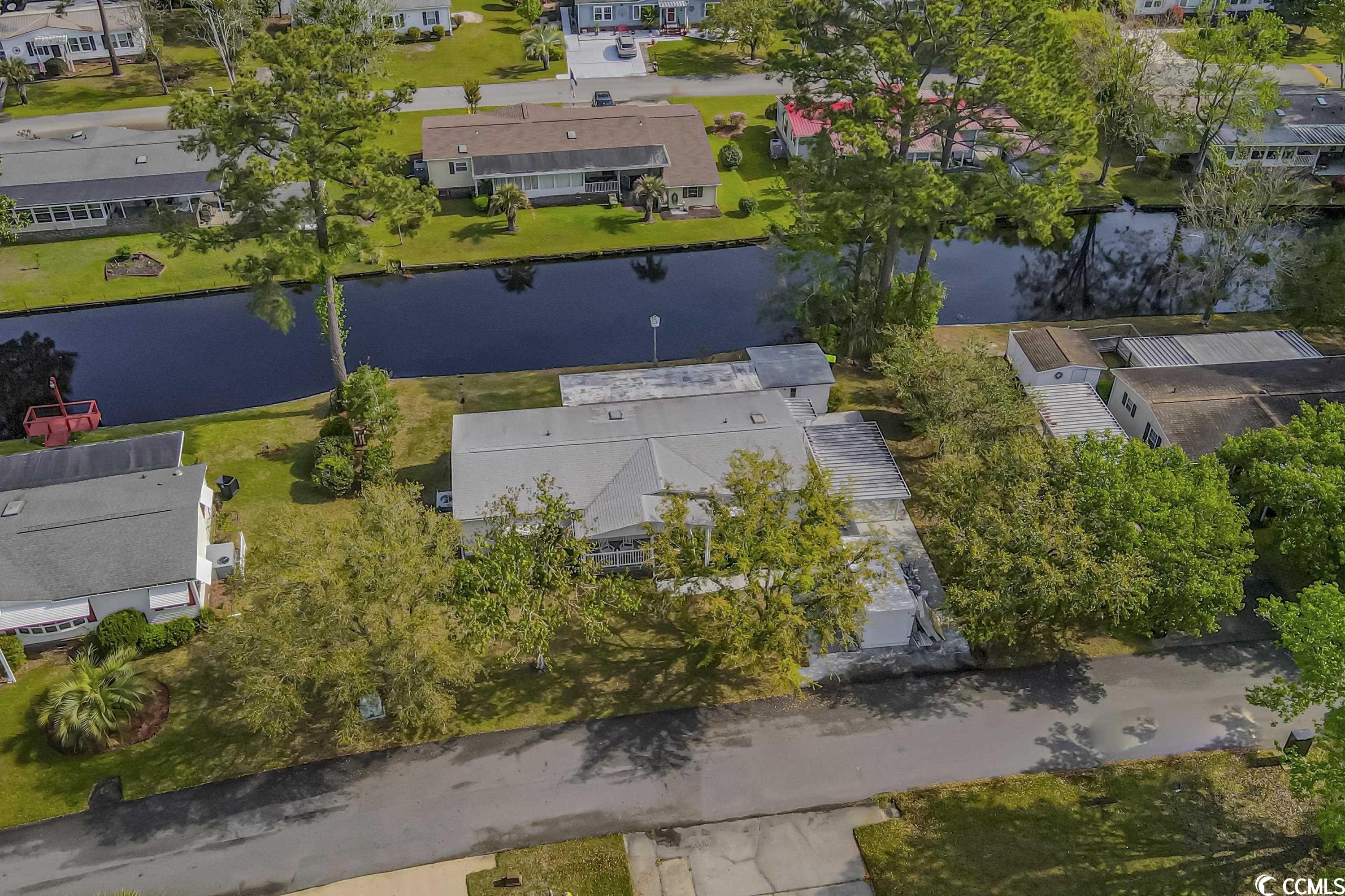 884 Grand Strand Trail Murrells Inlet, SC 29576 - Photo 3 of 40