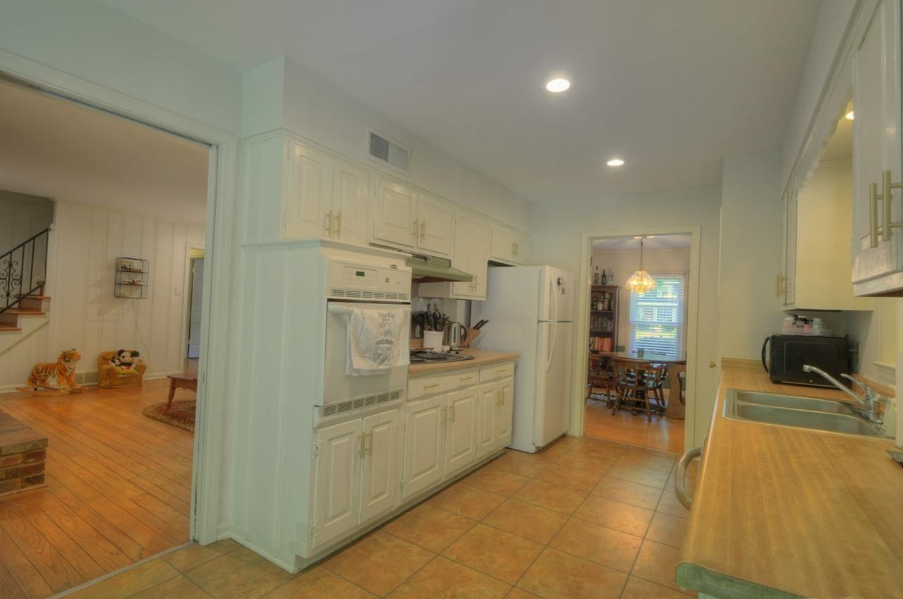 5511 Quince Road Memphis, TN 38119 - Photo 10 of 25