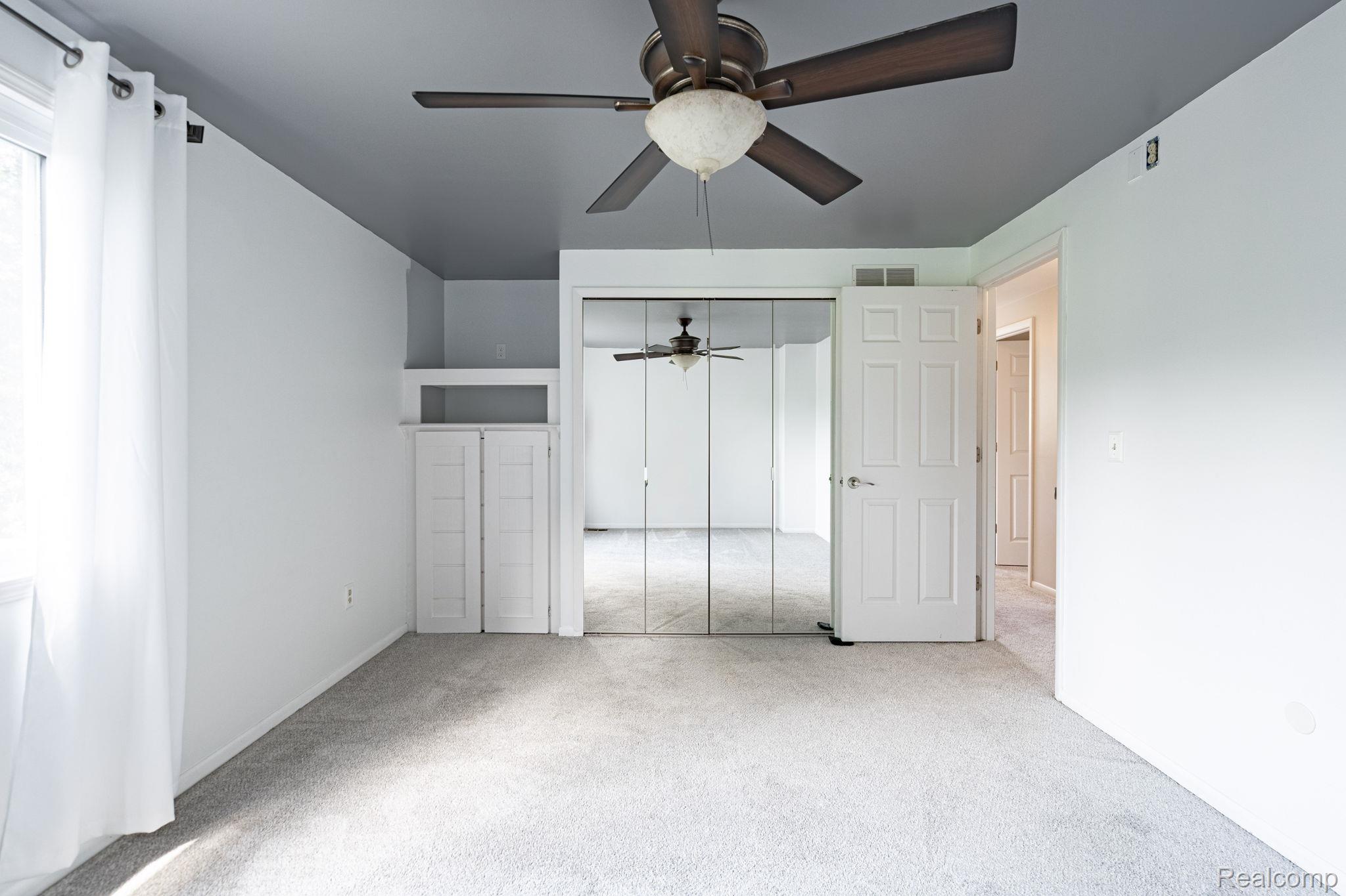 1642 Dancer Drive Rochester, MI 48307 - Photo 25 of 36 31-web-or-mls-interiors-22.jpg