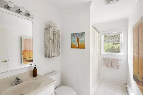 312 Noyack Road, Southampton, NY 11968