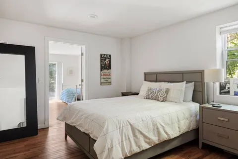 312 Noyack Road, Southampton, NY 11968