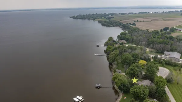 $1,100,000 | 9205 Willow Lane, Fremont, WI 54940