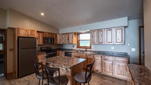 $1,100,000 | 9205 Willow Lane, Fremont, WI 54940