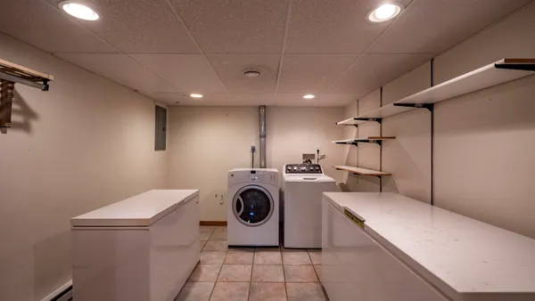 $1,100,000 | 9205 Willow Lane, Fremont, WI 54940