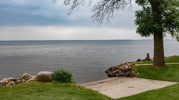 $1,100,000 | 9205 Willow Lane, Fremont, WI 54940