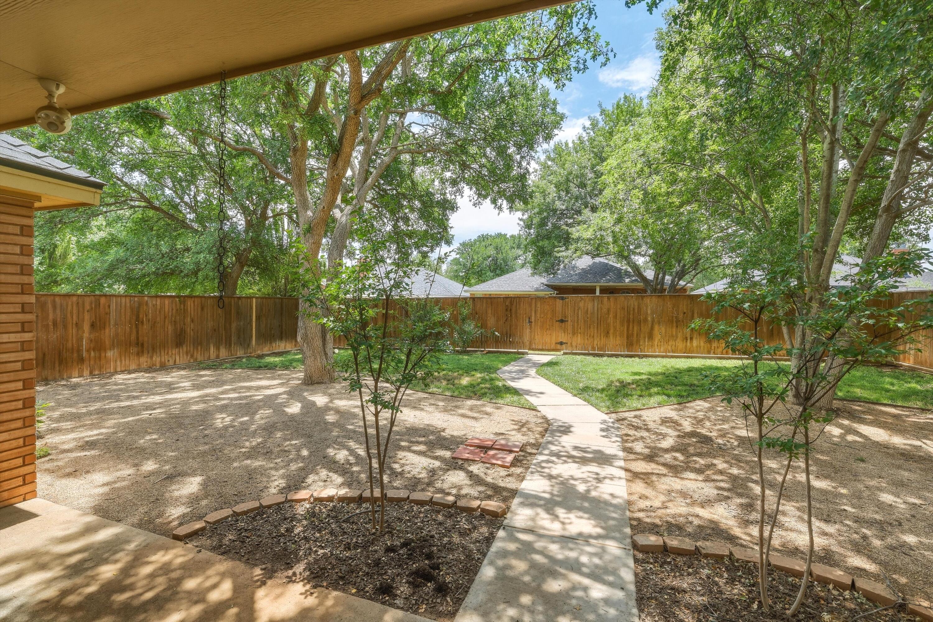 5419 70th Street Lubbock, TX 79424 - Photo 24 of 28 28-5419_70th_Street_033_DxO