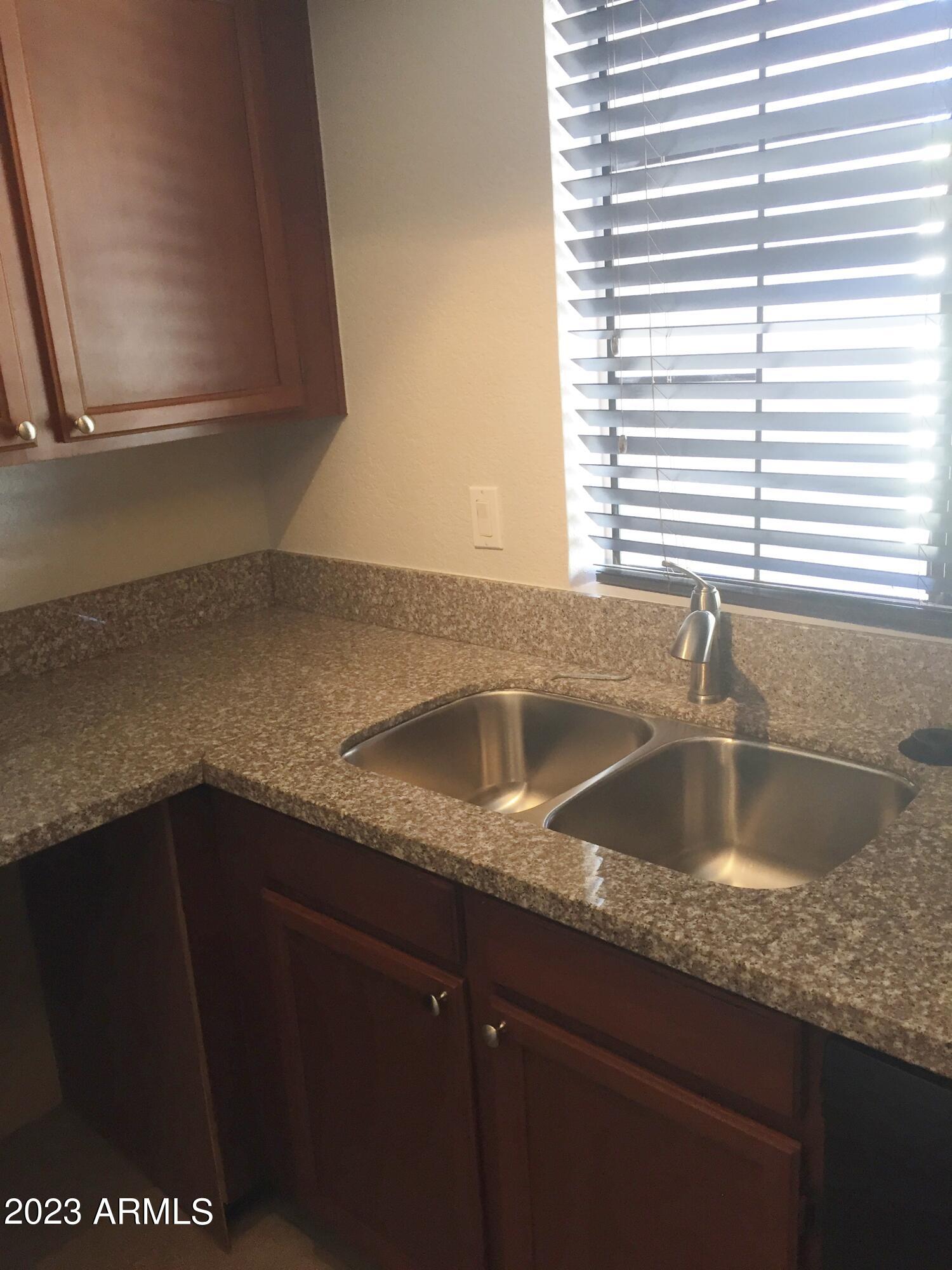 1905 East University Drive, Unit 257 Tempe, AZ 85288 - Photo 15 of 28 IMG_9471