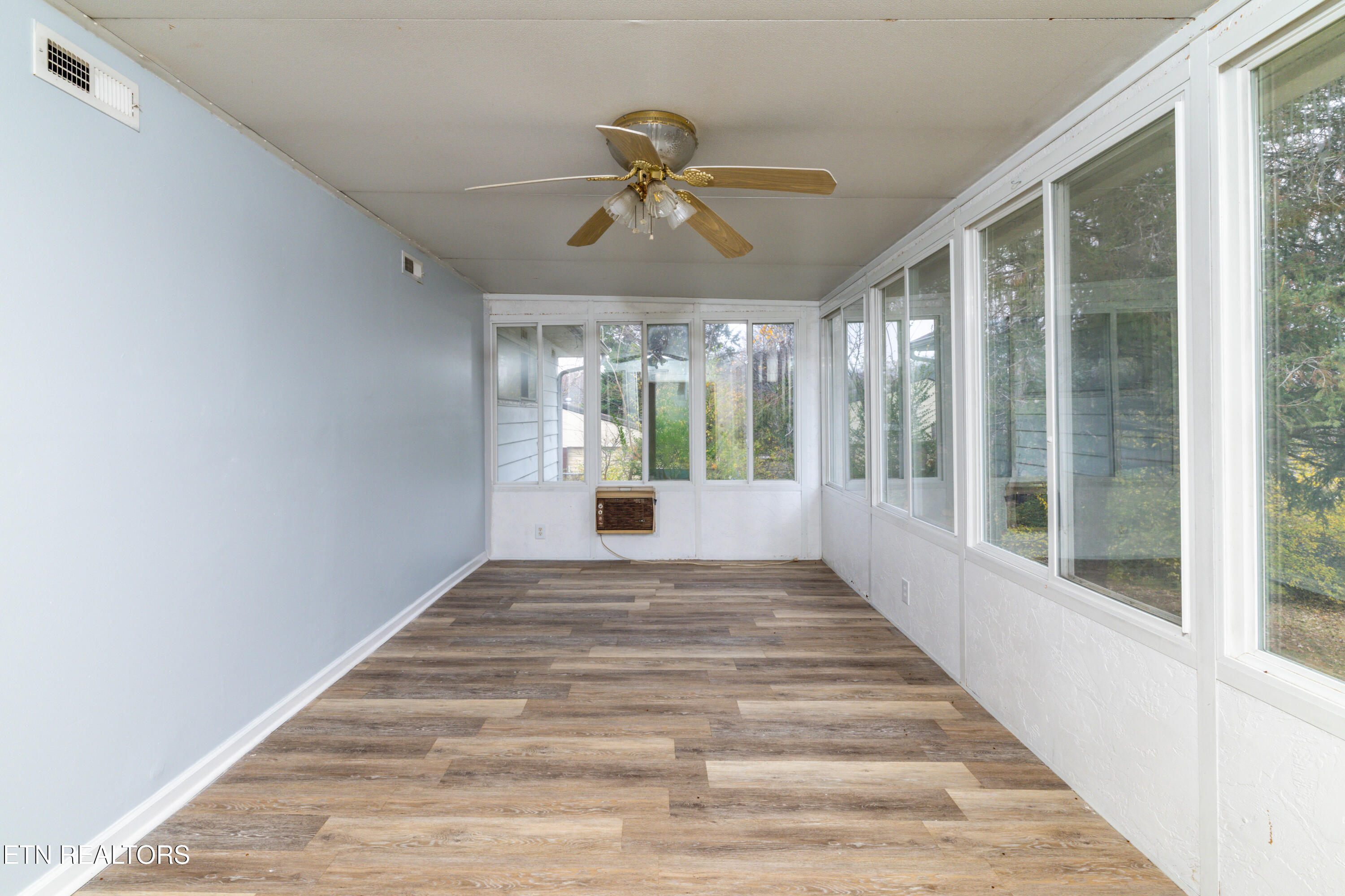4520 Nicholas Road Northwest Knoxville, TN 37912 - Photo 6 of 27 755A0863-Edit