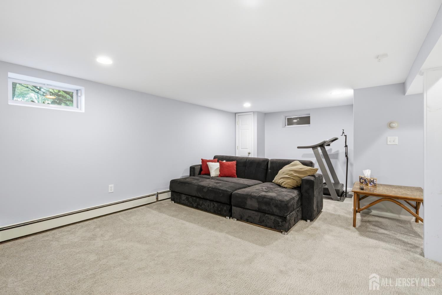 4 Woodruff Road Edison, NJ 08820 - Photo 35 of 43