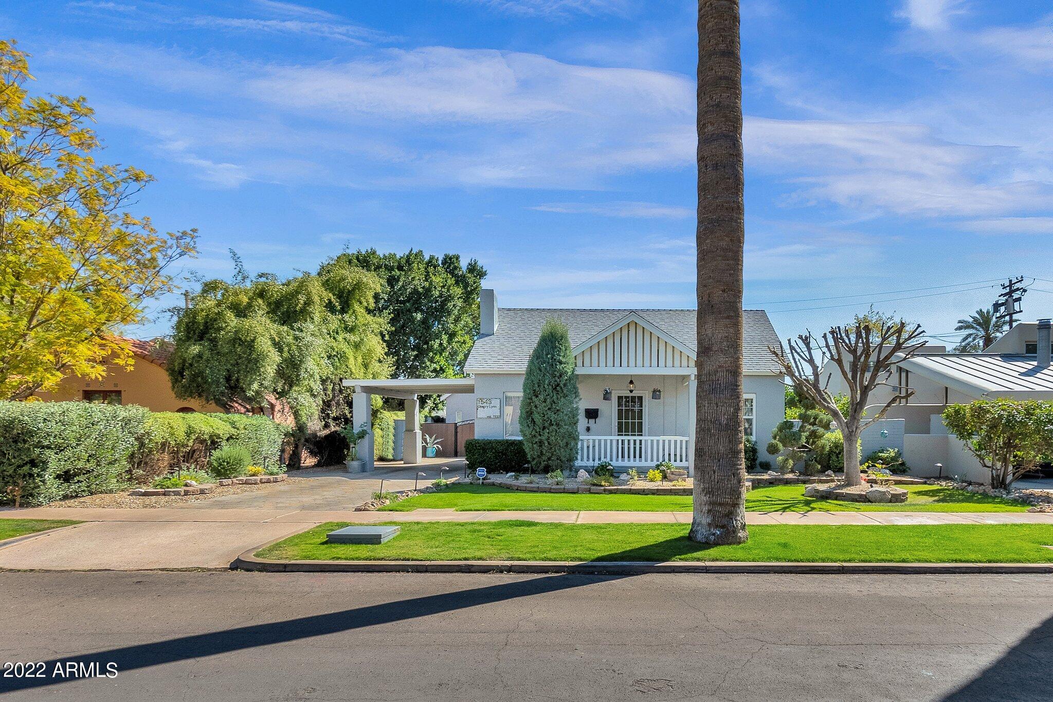 1543 East Cheery Lynn Road Phoenix, AZ 85014 - Photo 2 of 48 002_STREET VIEW