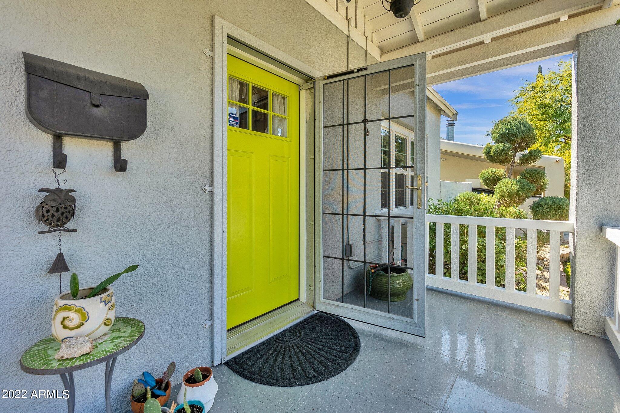 1543 East Cheery Lynn Road Phoenix, AZ 85014 - Photo 8 of 48 008_FRONT ENTRY