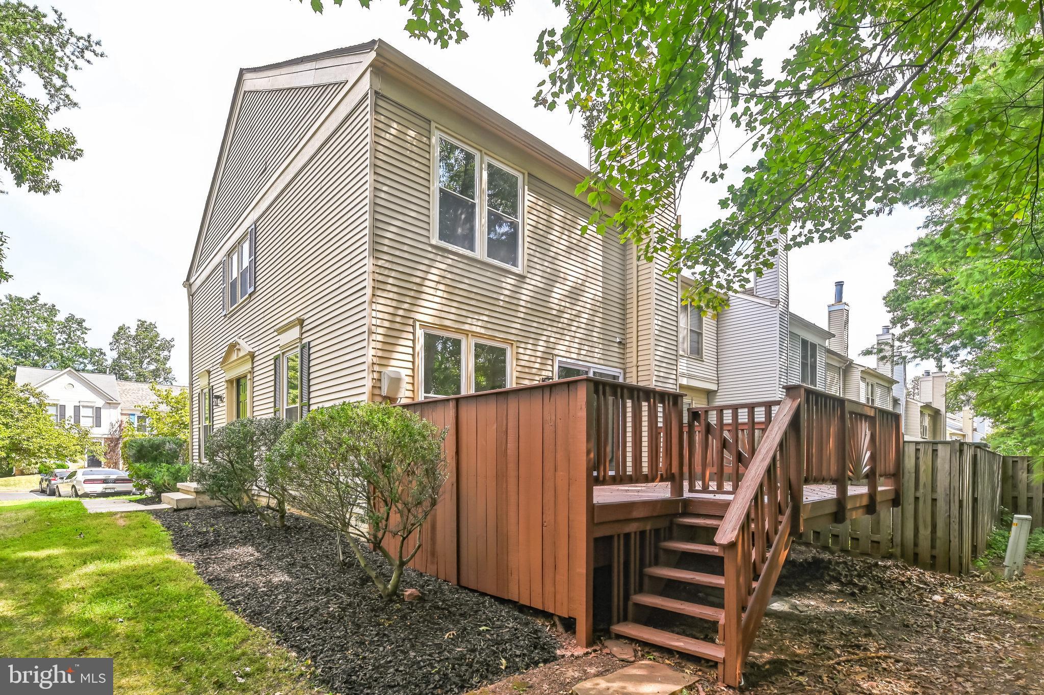 43866 Laburnum Square Ashburn, VA 20147 - Photo 33 of 36