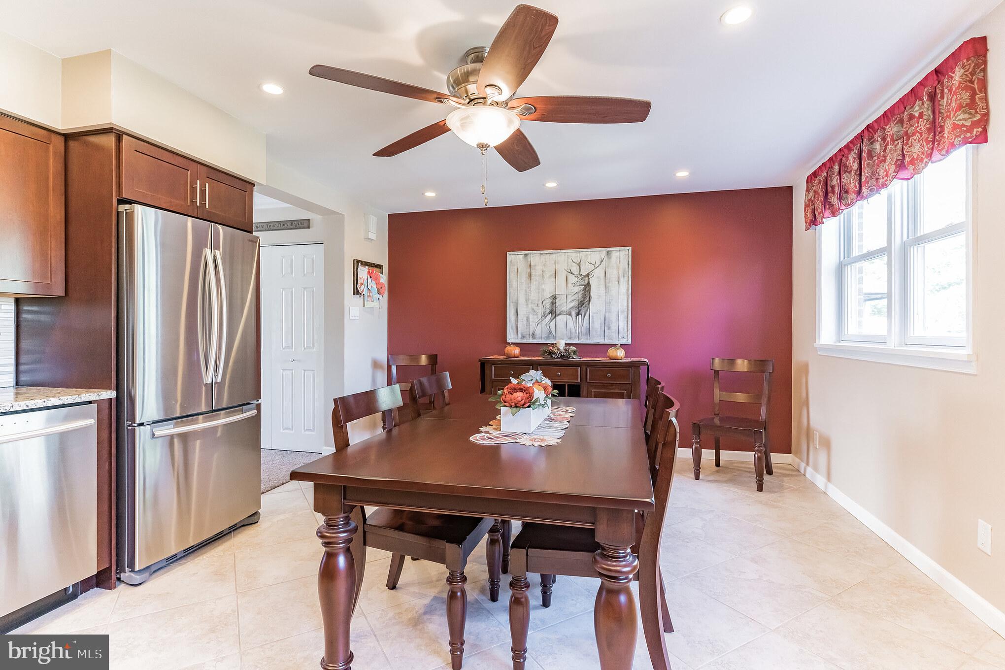 11812 Basile Road Philadelphia, PA 19154 - Photo 12 of 32
