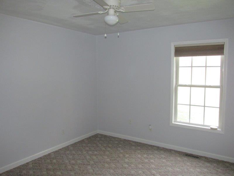 286 Stevens Road Troutville, VA 24175 - Photo 13 of 26 IMG_5215