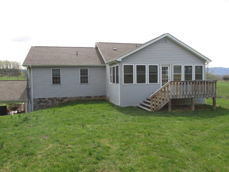 286 Stevens Road Troutville, VA 24175 - Photo 22 of 26 IMG_5202