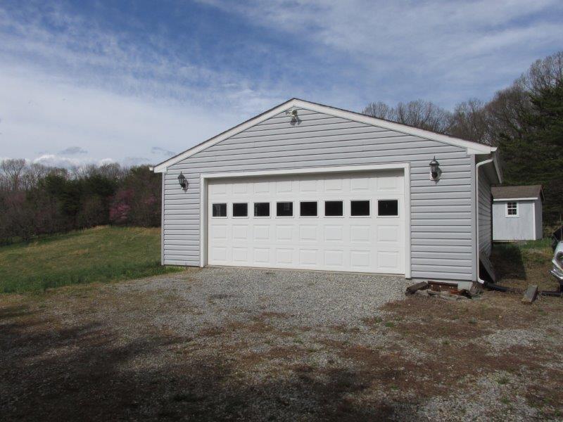 286 Stevens Road Troutville, VA 24175 - Photo 23 of 26 IMG_5197