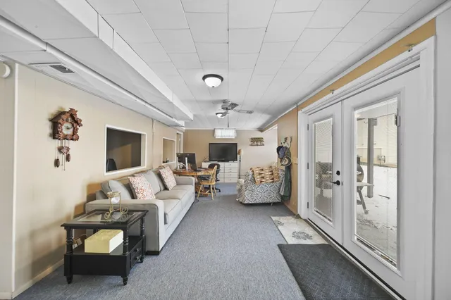 $450,000 | 261 Somerset Drive, Brooklyn, MI 49230