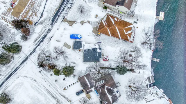 $450,000 | 261 Somerset Drive, Brooklyn, MI 49230