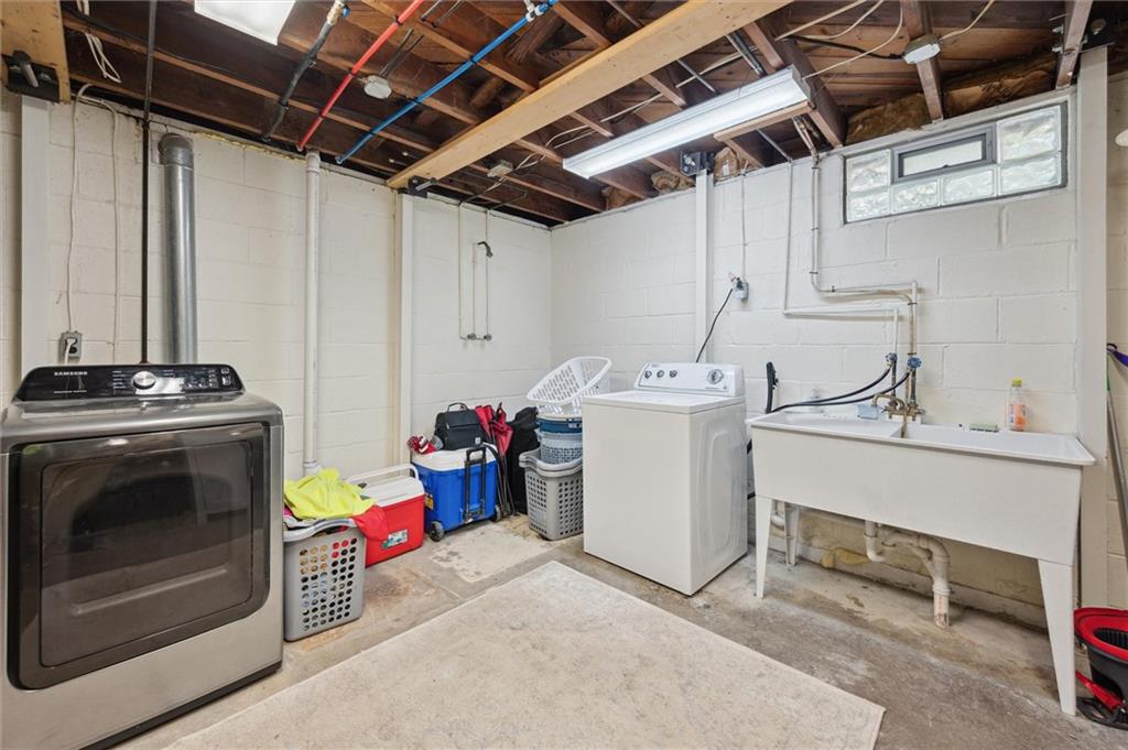 516 Shenango Road Beaver Falls, PA 15010 - Photo 22 of 29 Gallery Image 22