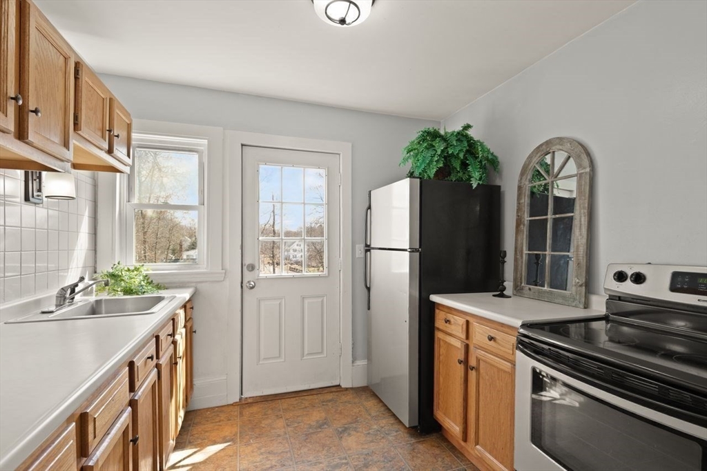 818 Main Street Walpole, MA 02081 - Photo 24 of 39