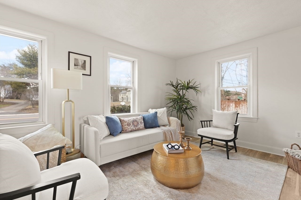 818 Main Street Walpole, MA 02081 - Photo 6 of 39