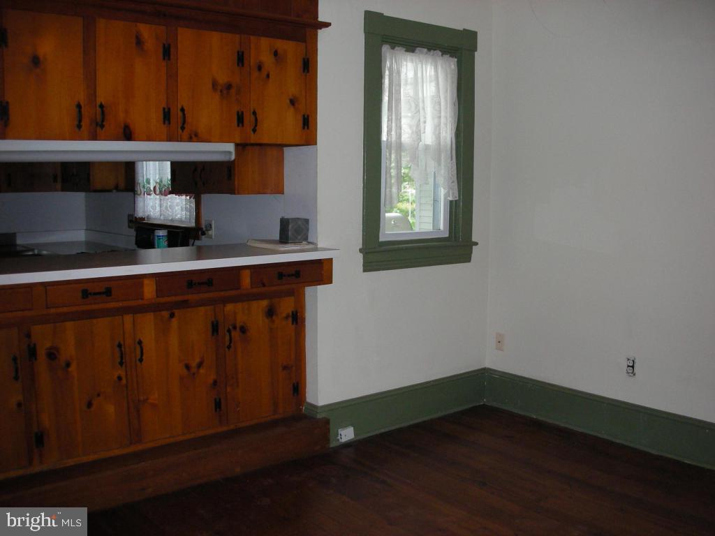 226 South Spruce Street Lititz, PA 17543 - Photo 4 of 13